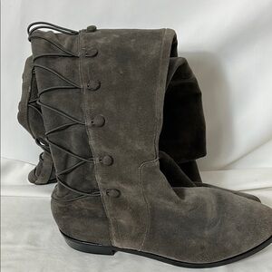 Vince Camuto Women's Size 8M 48 Gray Suede Lace-Up Back Knee High Boots 1” Heel